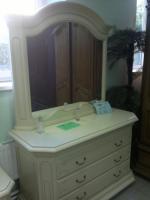 Комод с зеркалом Босфор-Премиум ГМ 6224 фото Комод с зеркалом Босфор-Премиум ГМ 6224. Фото №1