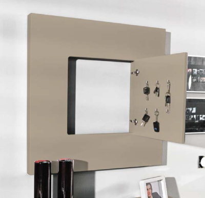 Зеркало-ключница 275. Фото