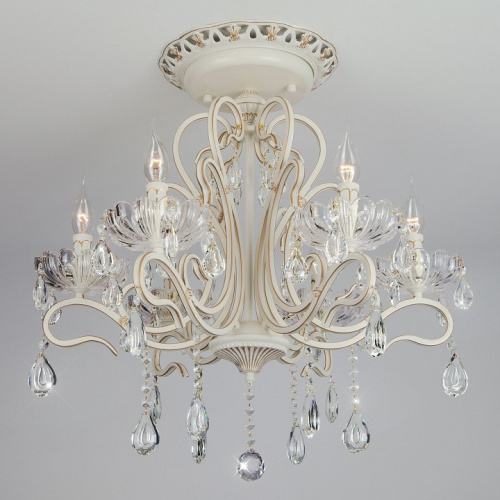 Потолочная люстра Eurosvet Etna 12205/6 белый Strotskis. Фото №1